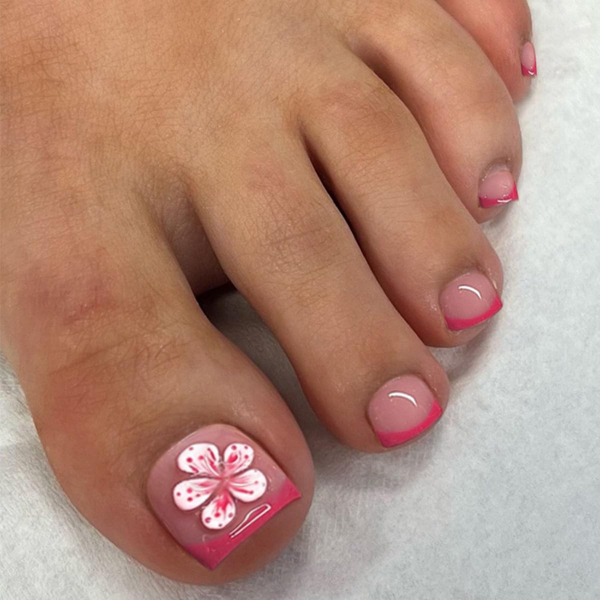 Pink French Tip Press on Toenails Flowers Fake Toe Nails Short Full Cover A16