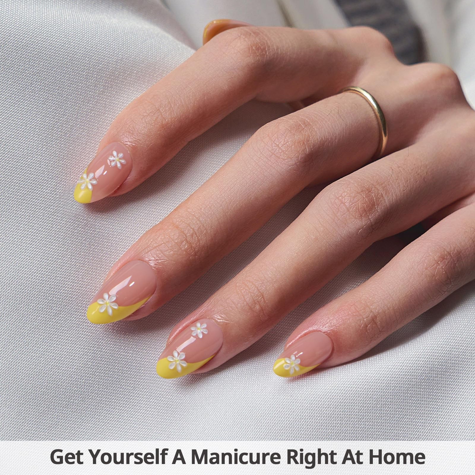 Press On Nails, Daisy, Short Almond, Yellow French Tips, 32Ct