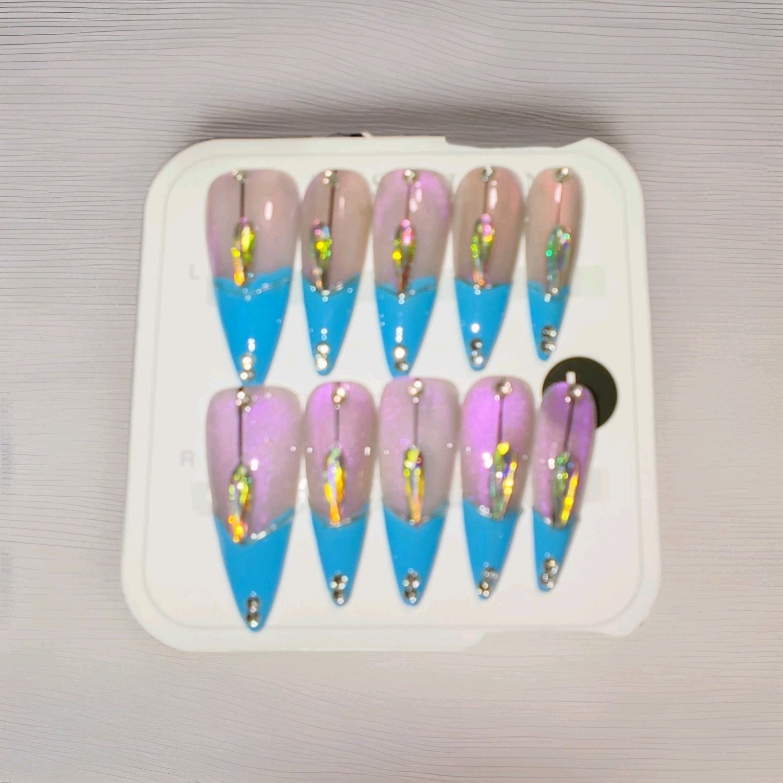 Blue Pink Nude Shimmer Cat Eye Sparkle Long Stiletto Press-On Nails Full Cover