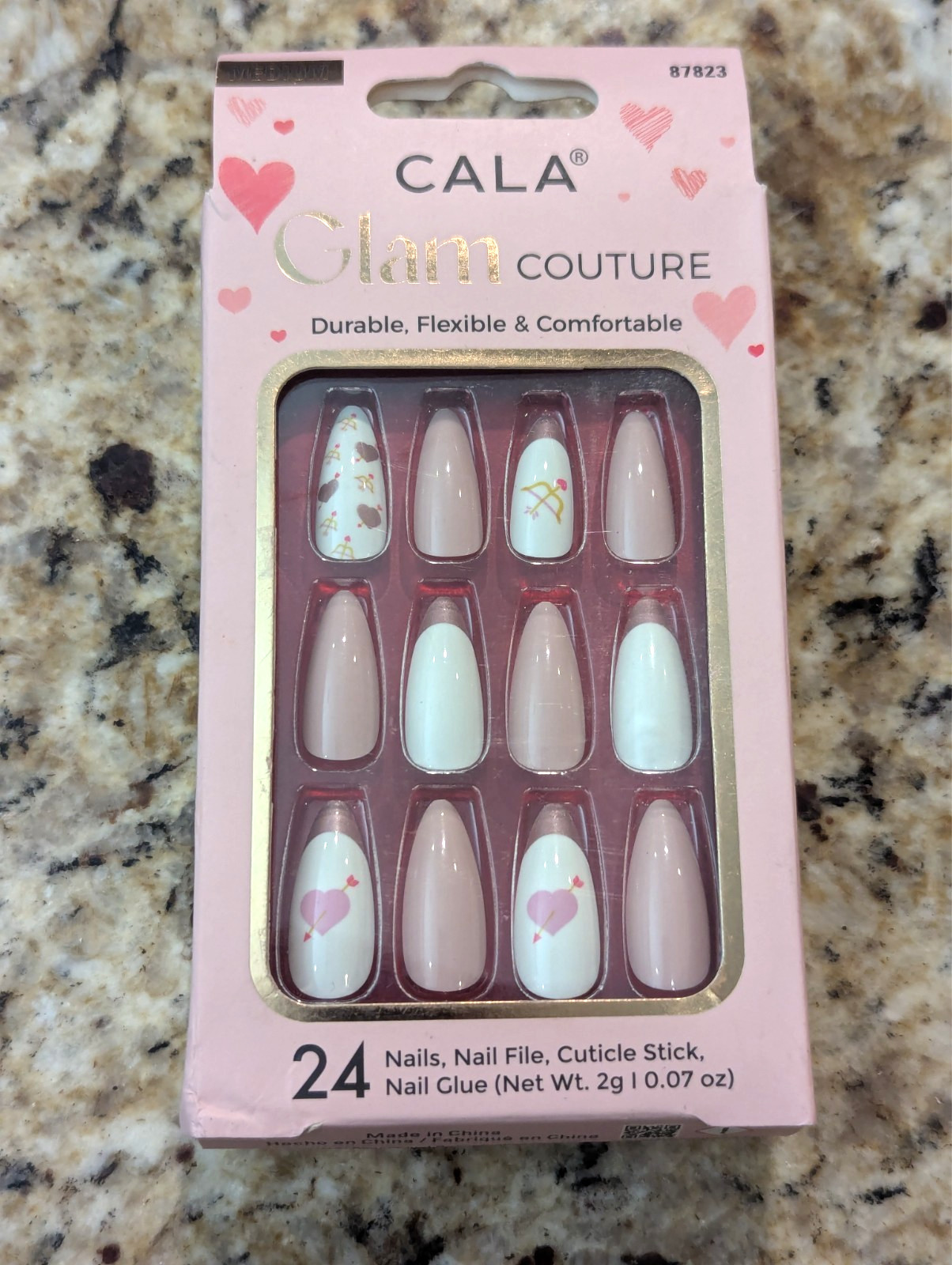 Cala Glam Couture Valentine Heart Nails Pink 24 count Medium