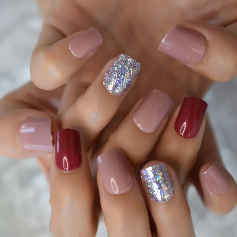 24 Short multi mauve burgundy Glitter Press On Nails w glue silver