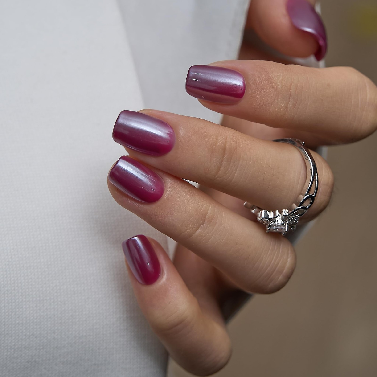 CurvLife Merlot Glow Short Square Press on Nails Soft Gel