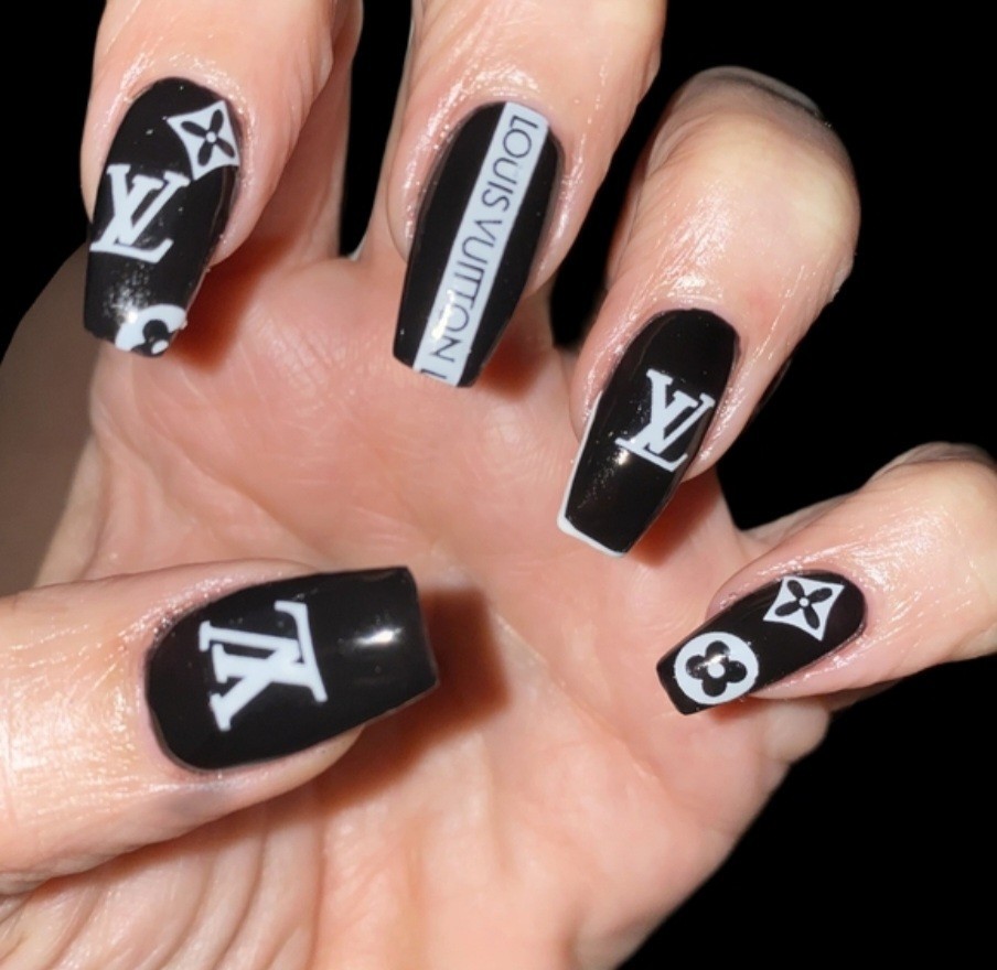 NWT NAIL ART DESIGN SELF-SEAL STICKERS SOLID WHITE N°59!