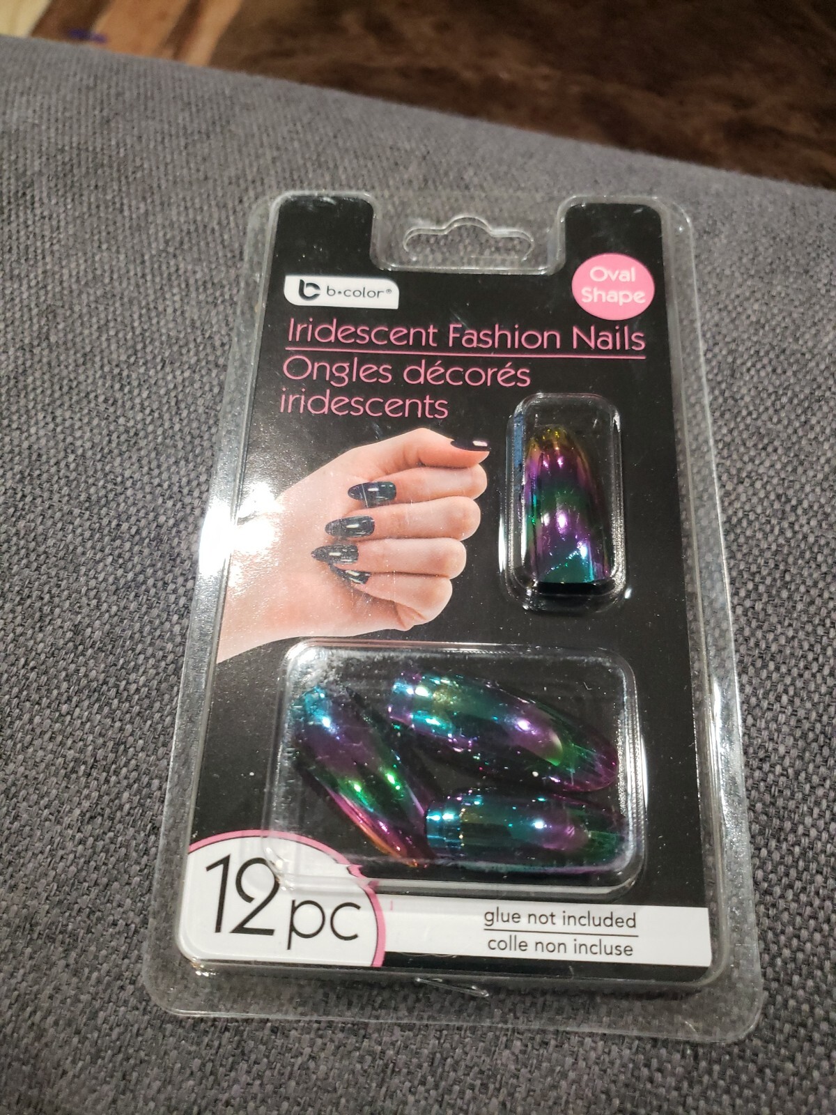 Fake nails: Iridescent Chrome Coffin 12 PC.