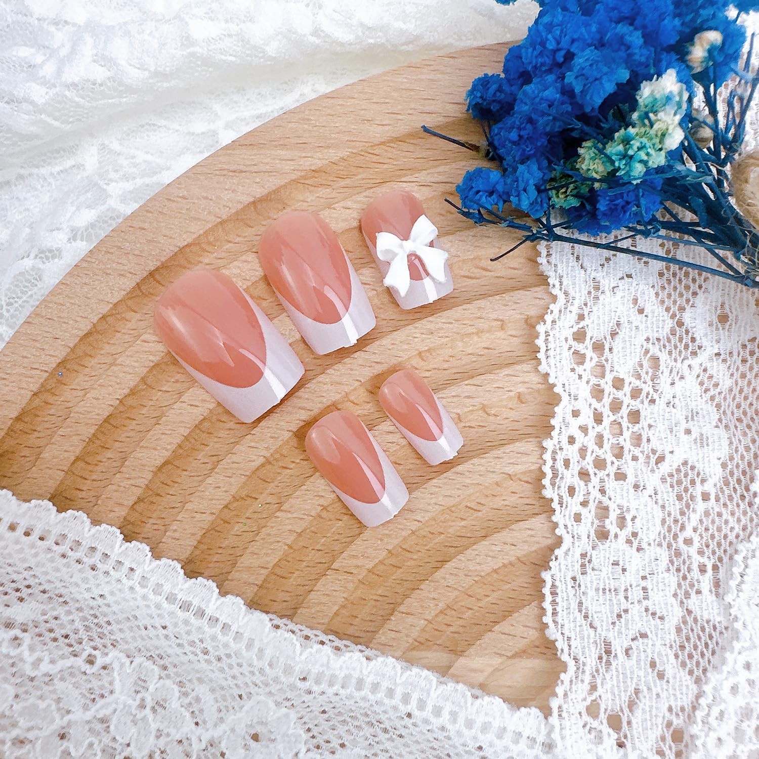 24Pcs White French Tip Press on Nails Short Square Fake Nails with Bow Charms…