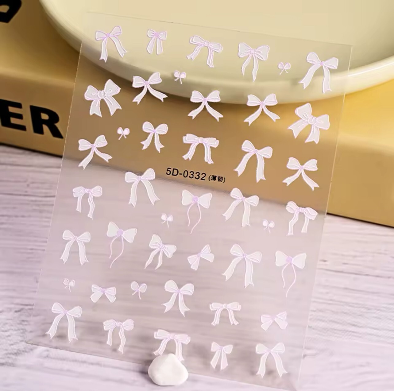 5D Nail Art Stickers Pretty White / Pale Lilac Contour Ribbon Bow Valentines Day