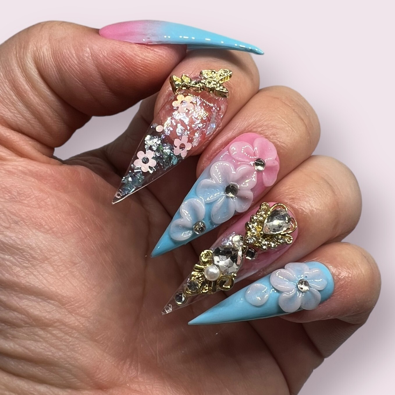 Luxurious Handmade Acrylic Press On Nails – A12 – High Quality & Reusable