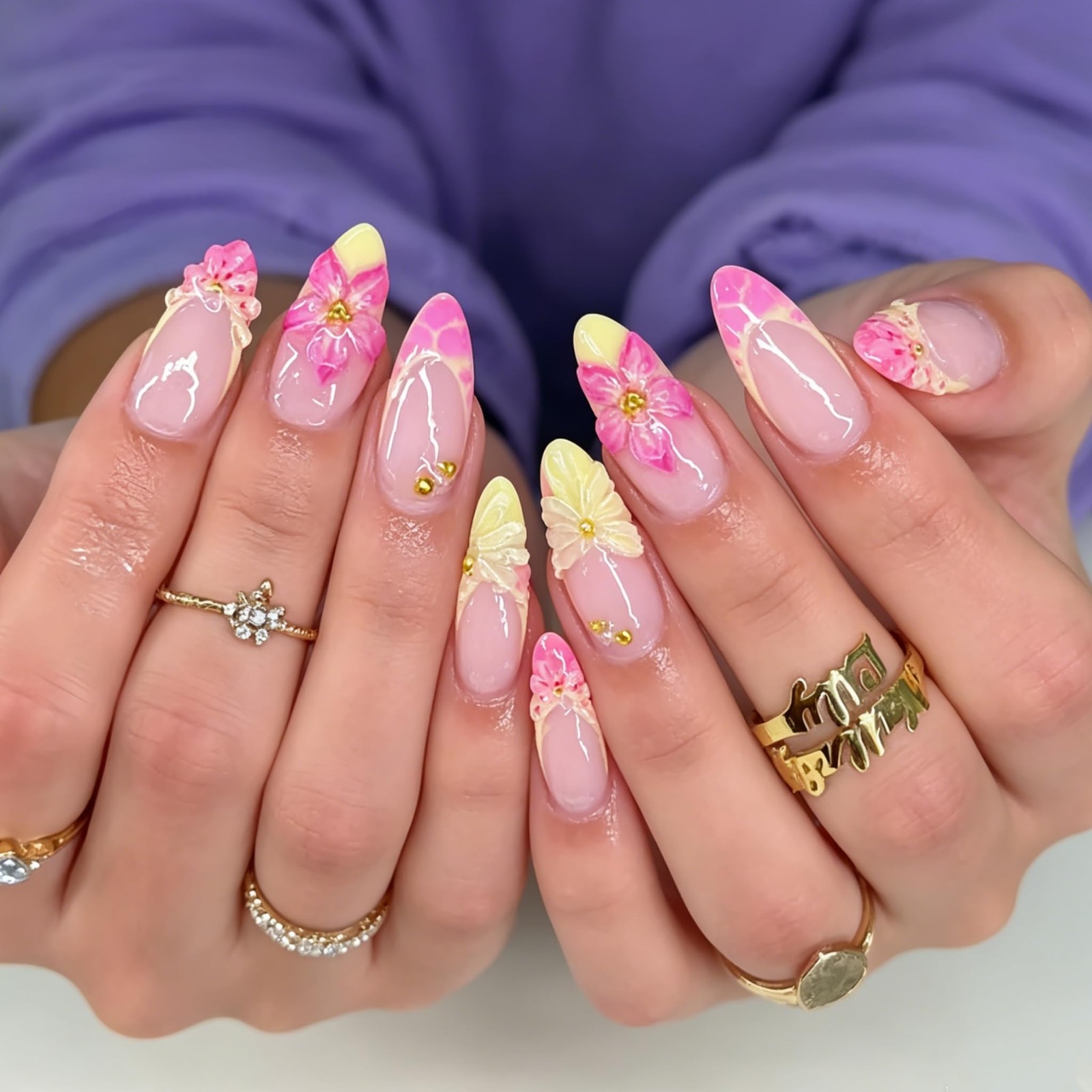 Tephrent Pink Almond Press On Nails Flower Gold