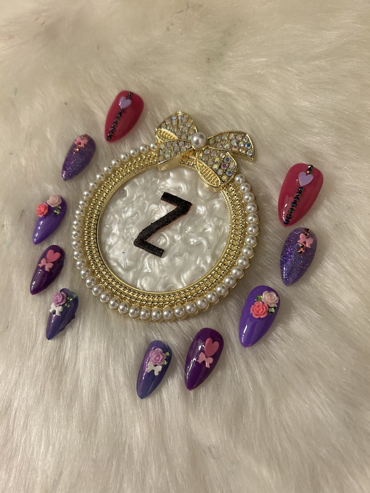 Z NAILZ! Handmade Set Of Shades Of Purple M Almond Press On Nails With Bling