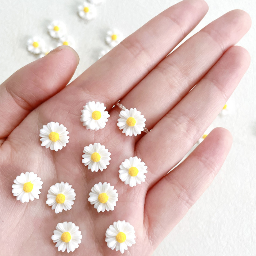10pcs/set Cute Polyresin Flower Design DIY Jewelry Accessory Nail Art Decor NS54