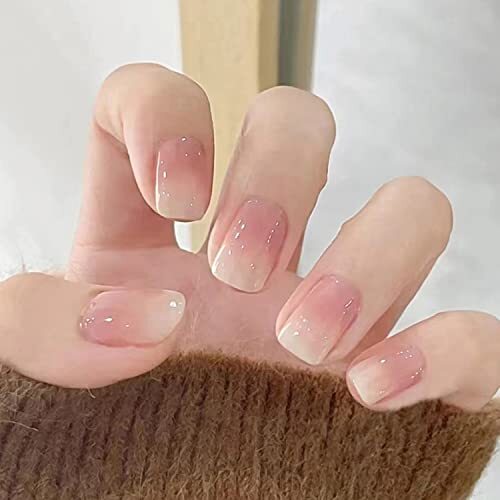 Press on Nails Short Coffin, 24Pcs Full Cover Reusable False R545 Halo Dyeing