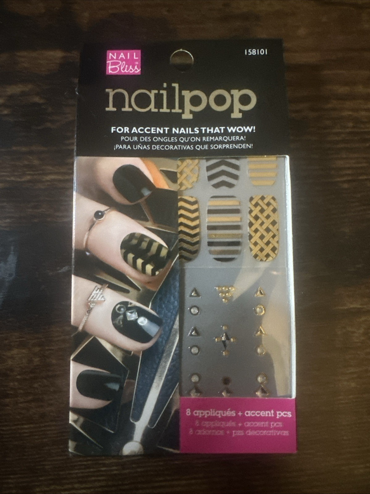 Nailpop 158101 Black And Gold NBNP05 Get It Straight Nail Appliqués And Accents