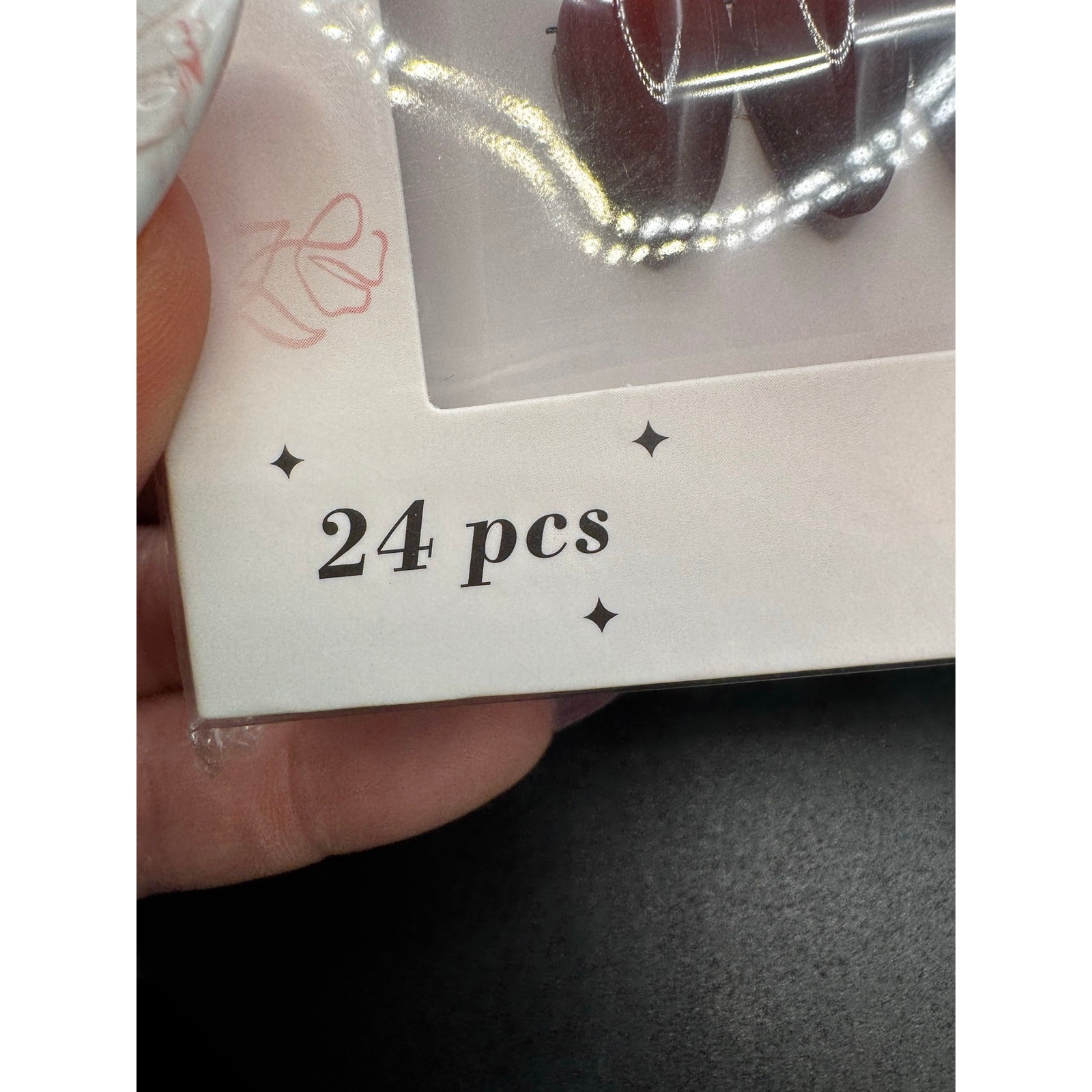 NWT Burgundy Press on nails almond shape medium length- 24pc