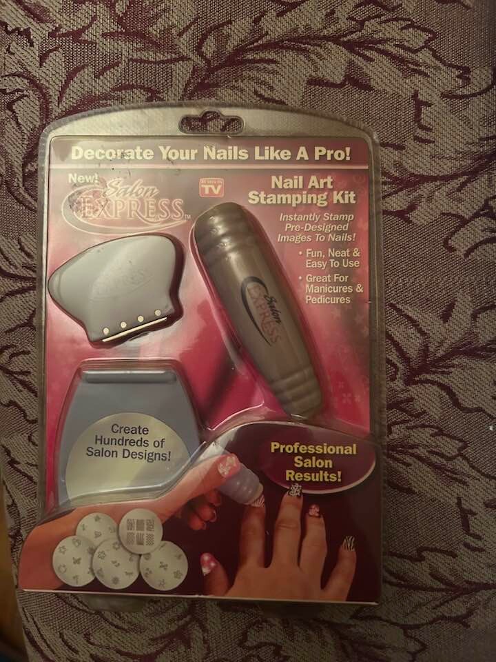 Salon Express Nail Art Stamping Kit As Seen On TV