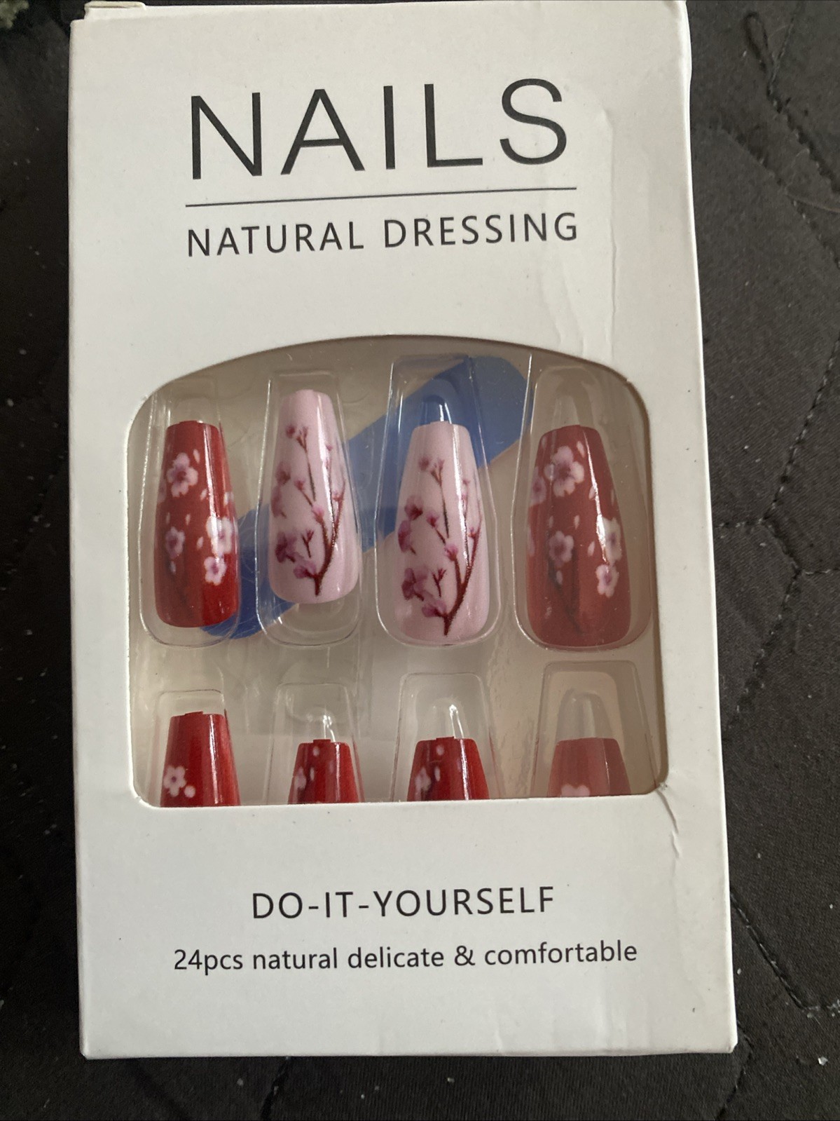 Medium 24 Pc Red Cherry Blossom Nail Tips Boxed Glue & Tabs Nails Ballerina