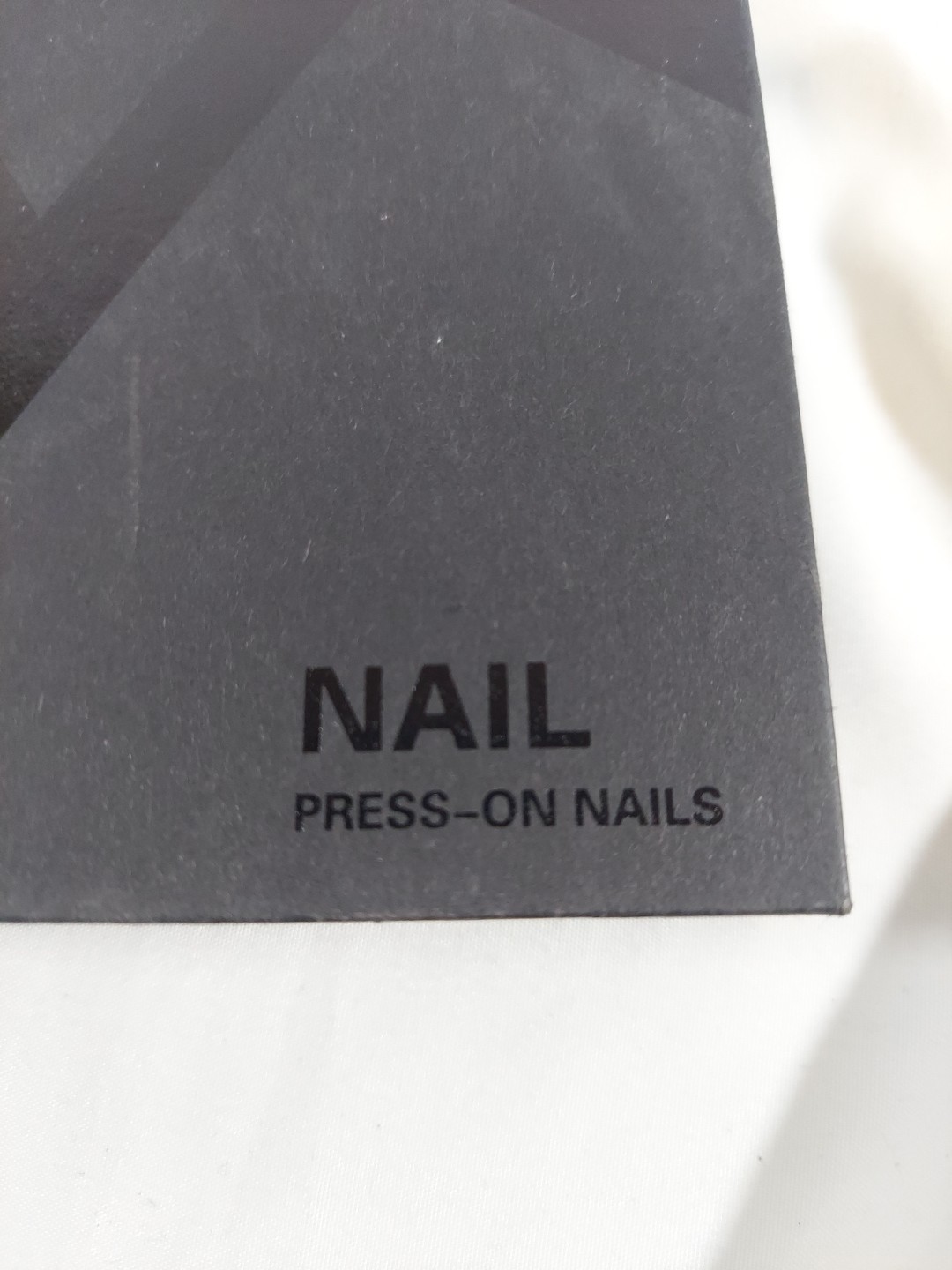 YL press On Nail Set Opal Green Very Fancy Size Small. Comes With Kit!