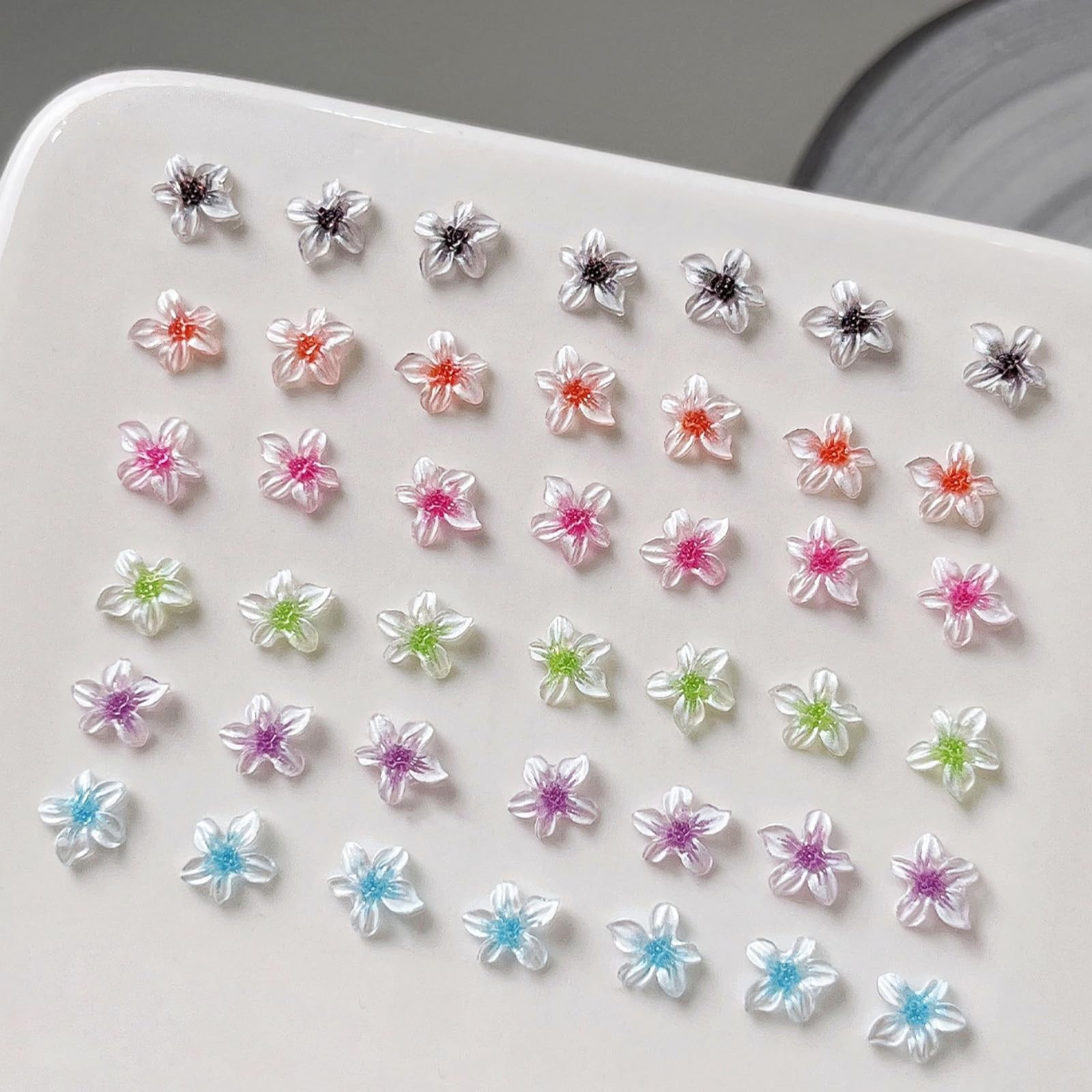 CnSybaris 120pc 3D Flower Nail Charms White