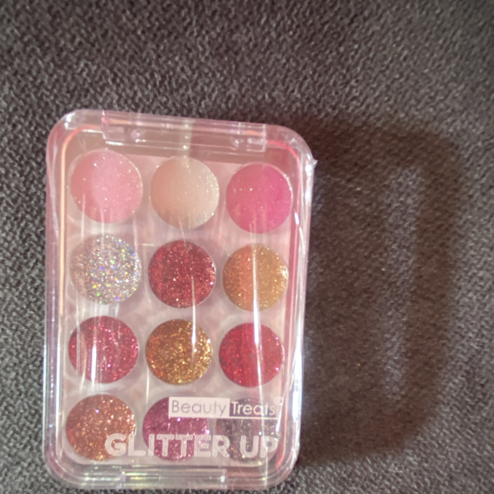 Beauty Treats Glitter Up Nail Art Palette Multicolor Glitter Easy to Use