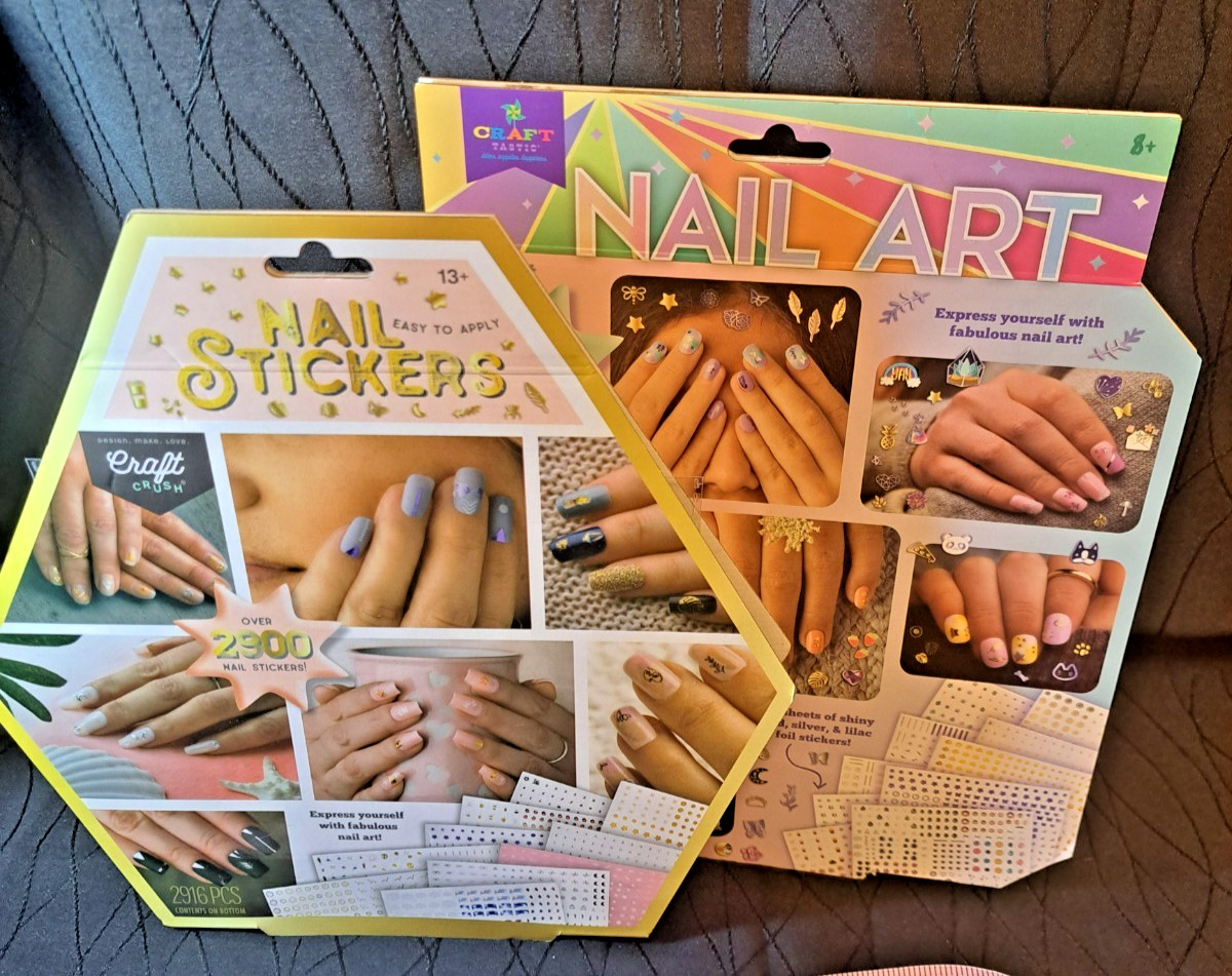 NEW LOT OF 2 NAIL STICKERS DECALS 5900 NIB ASSORTMENT-HEART-FLOWER-STAR-MOON