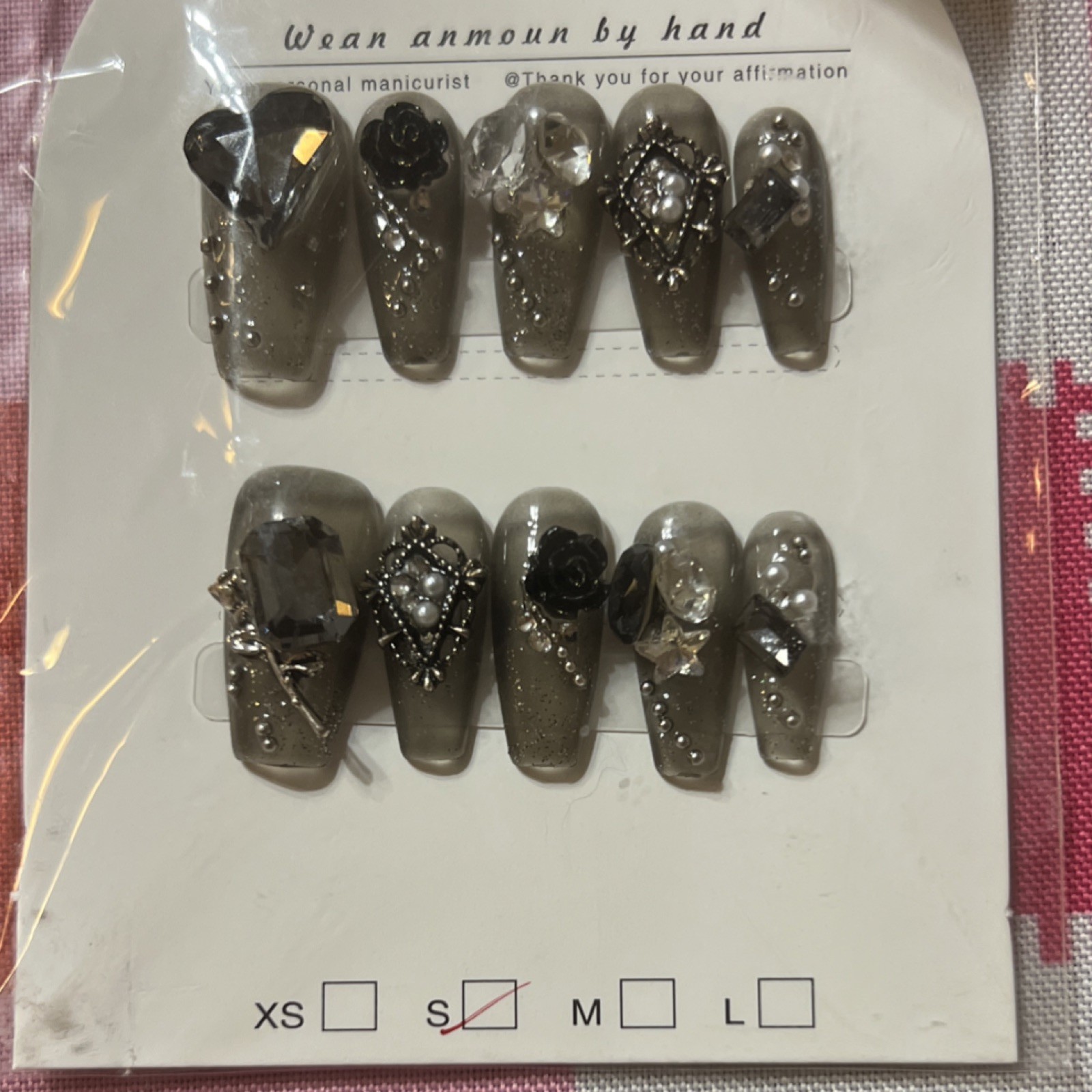 8 Small Sized Nail Press On Sets