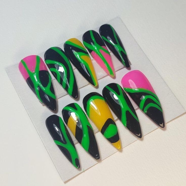 Neon geometric Long Stilleto Press On Nails Pink Green Black False Nails