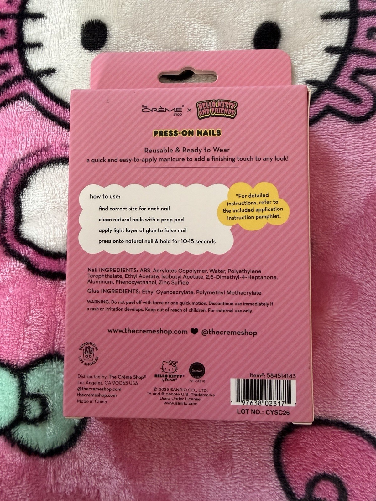 The Crème Shop x Hello Kitty Halloween Press-On Nails Reusable Almond Medium