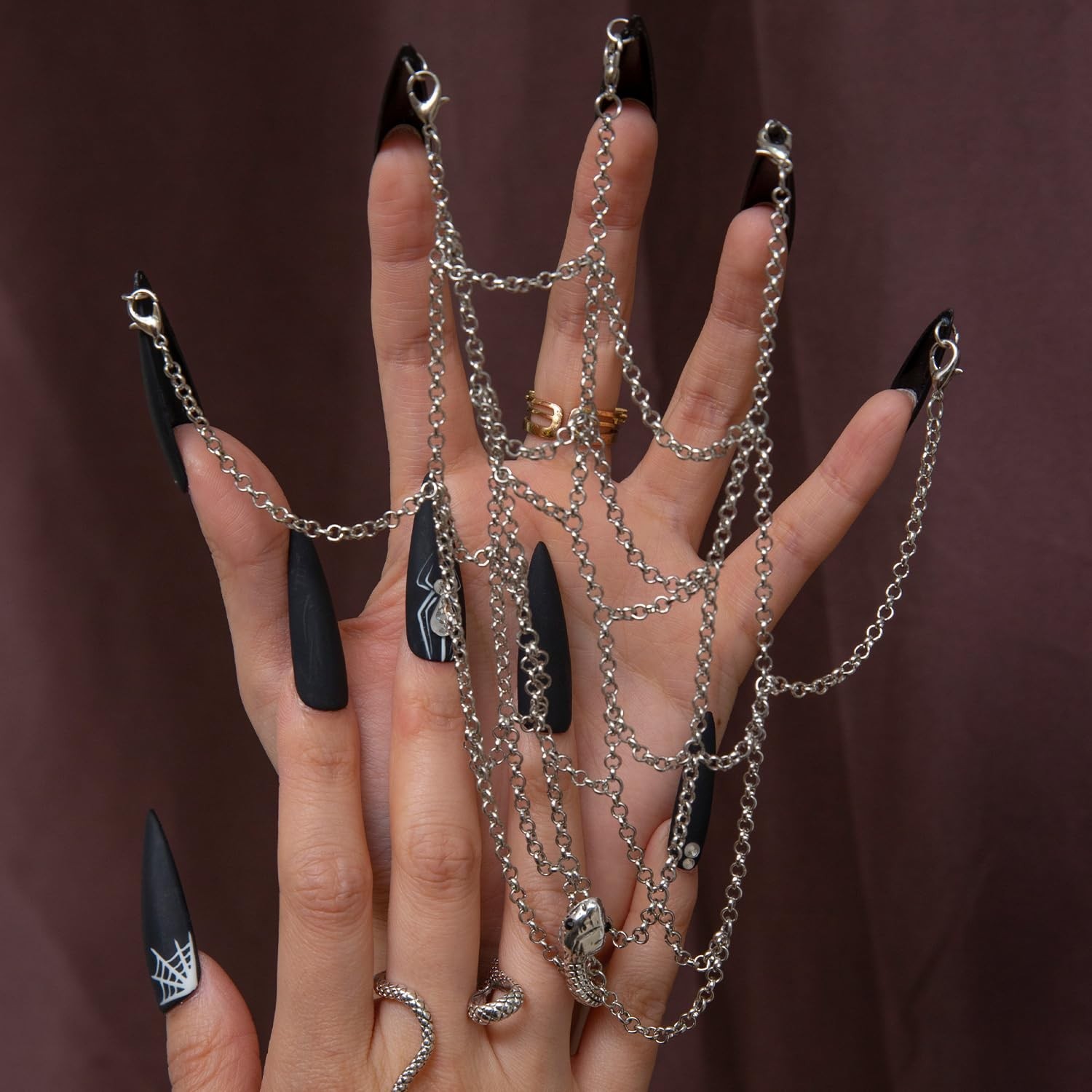 Salon-Quality Itsy Bitsy Spider Full Cover Nails