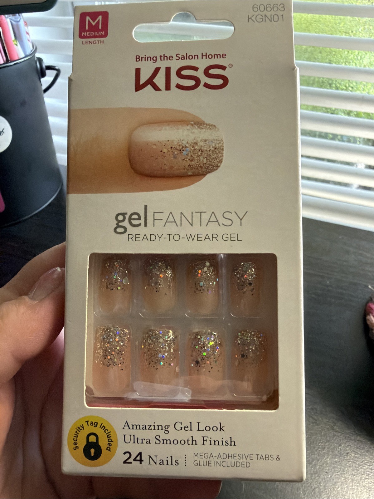 NEW Kiss Nails Gel Fantasy Press or Glue Manicure Medium Silver Glitter Sparkle