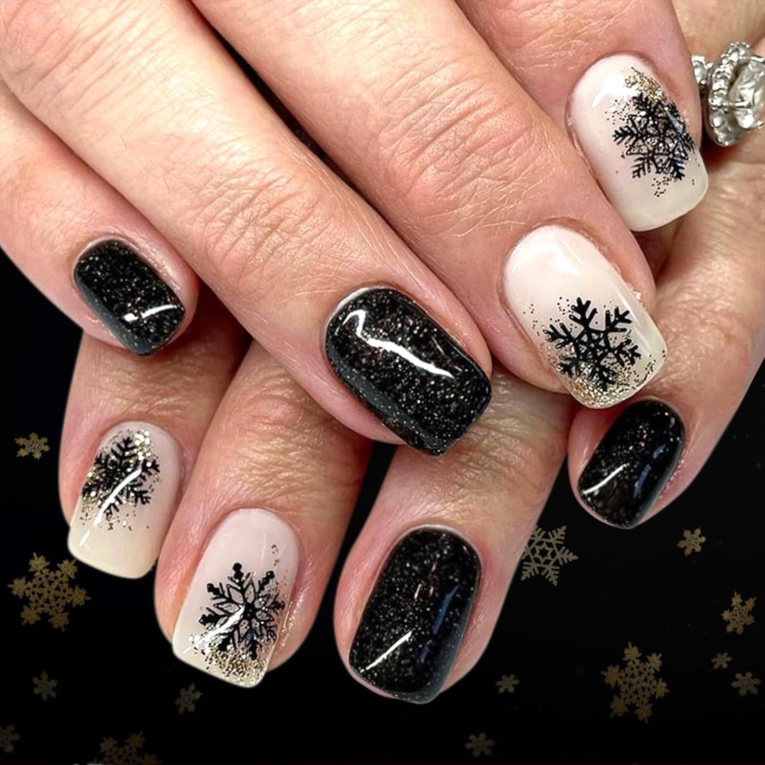 Black Press on Nails Medium Square Fake Nails with Designs Snowflake Stick