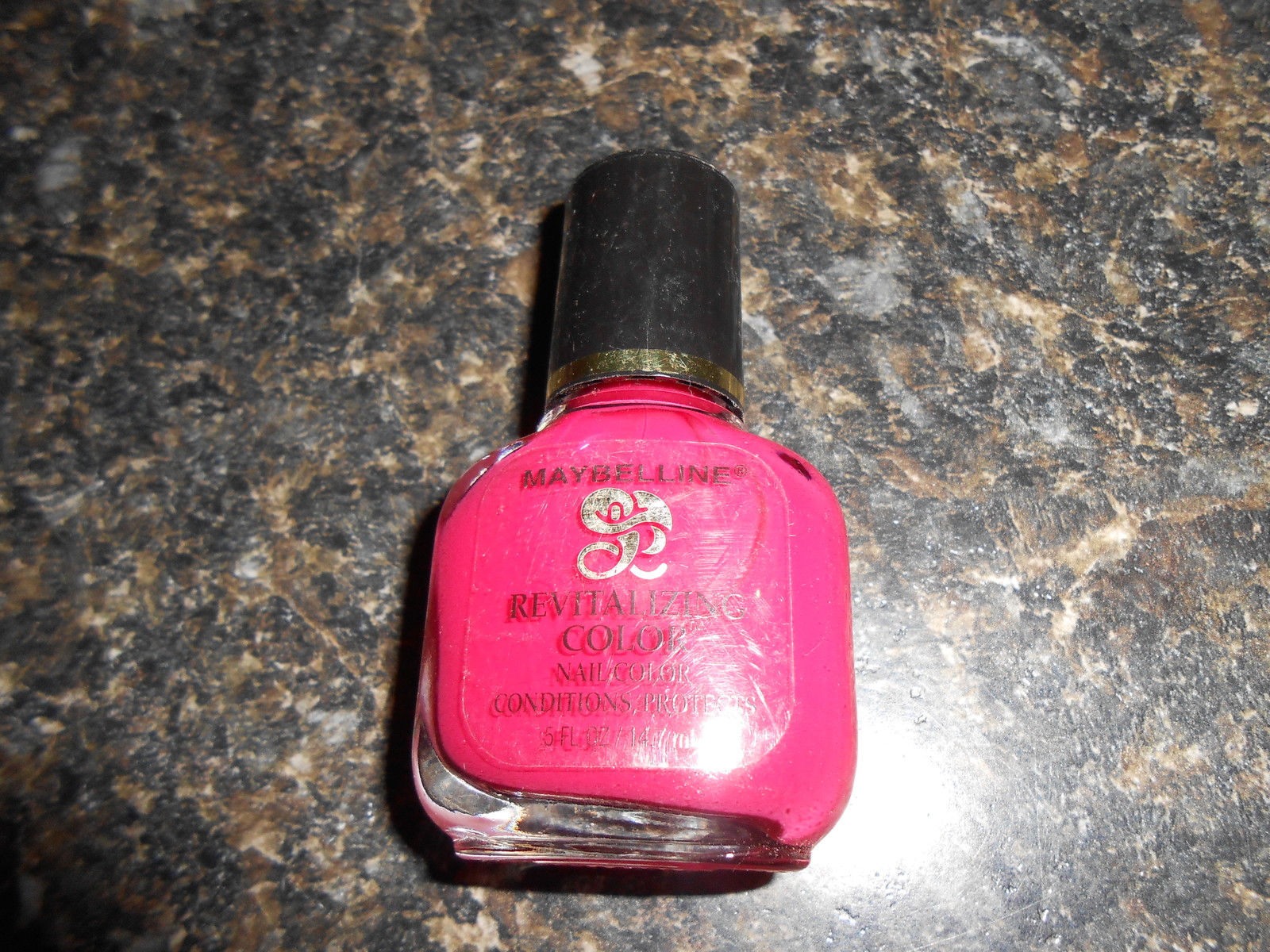 Assorted Maybelline nail color-you choose! New Revitalizing Color Salon Finish