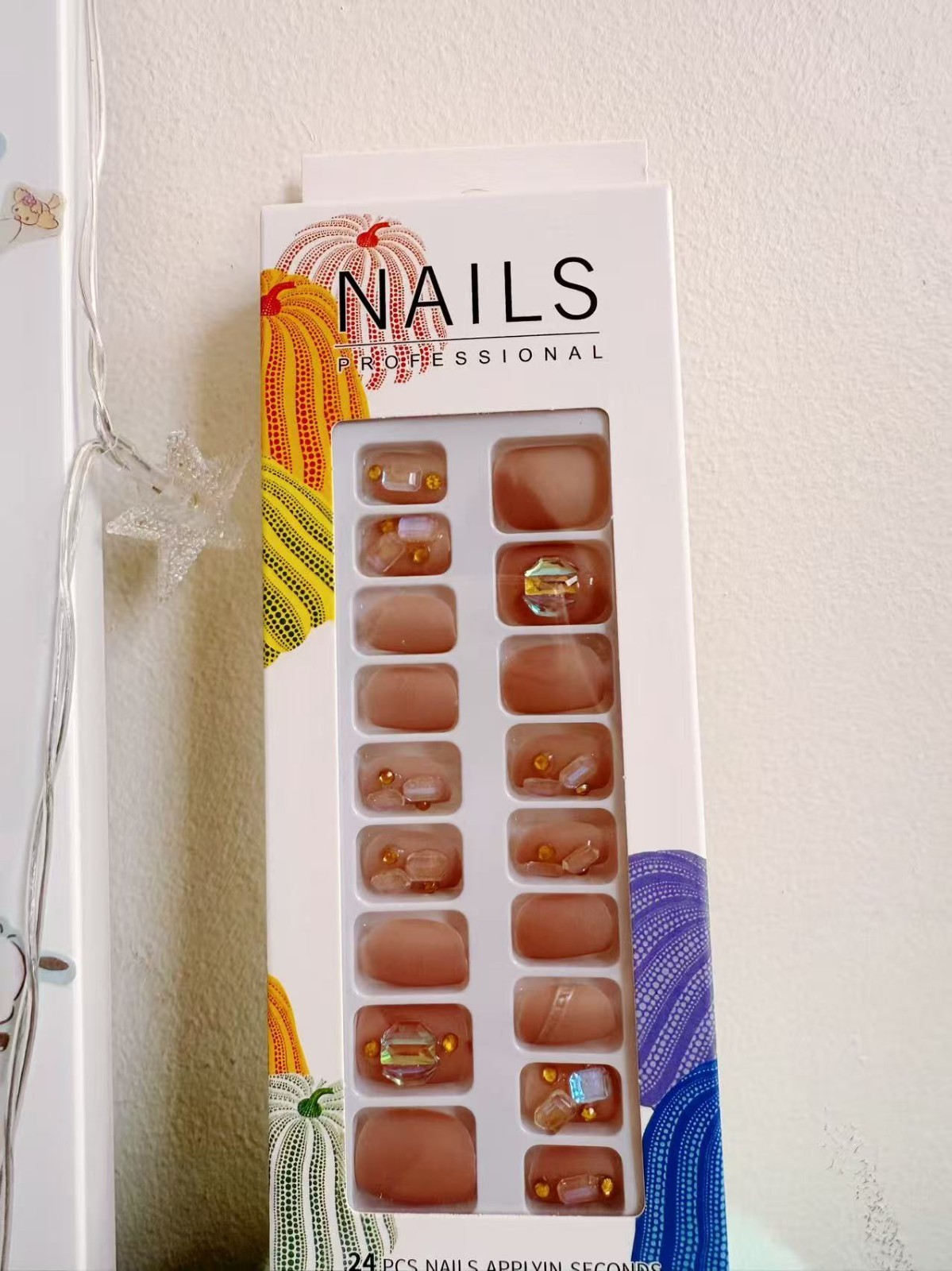 Cute Press On Nails–12pcs Colorful Fake Nails Set, Pastel/Glitter Style. Reusabl