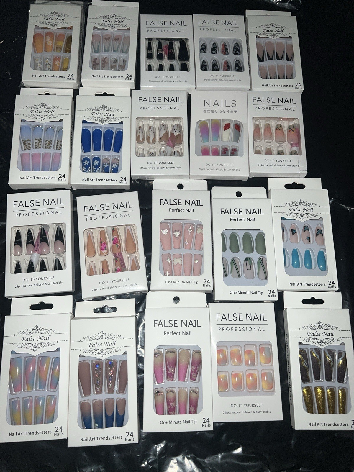 Press On Nail Kits Bulk / Wholesale / 5 Assorted Sets