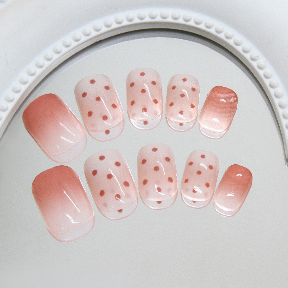 48pcs Short Square Press on Nails, Peach Gradient Red Dot Gentle Casual Nails