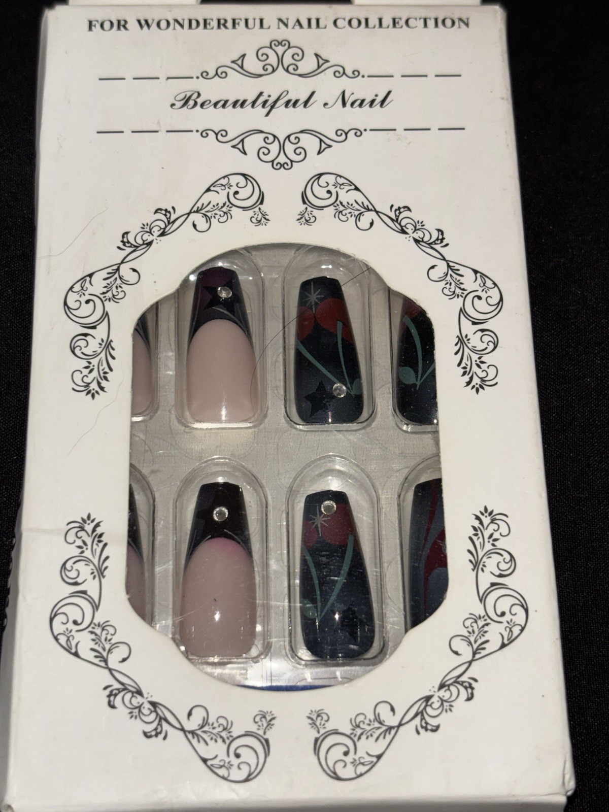 Beautiful Nail Press-On Nails Set, Black Nude Red Green, Floral, Square