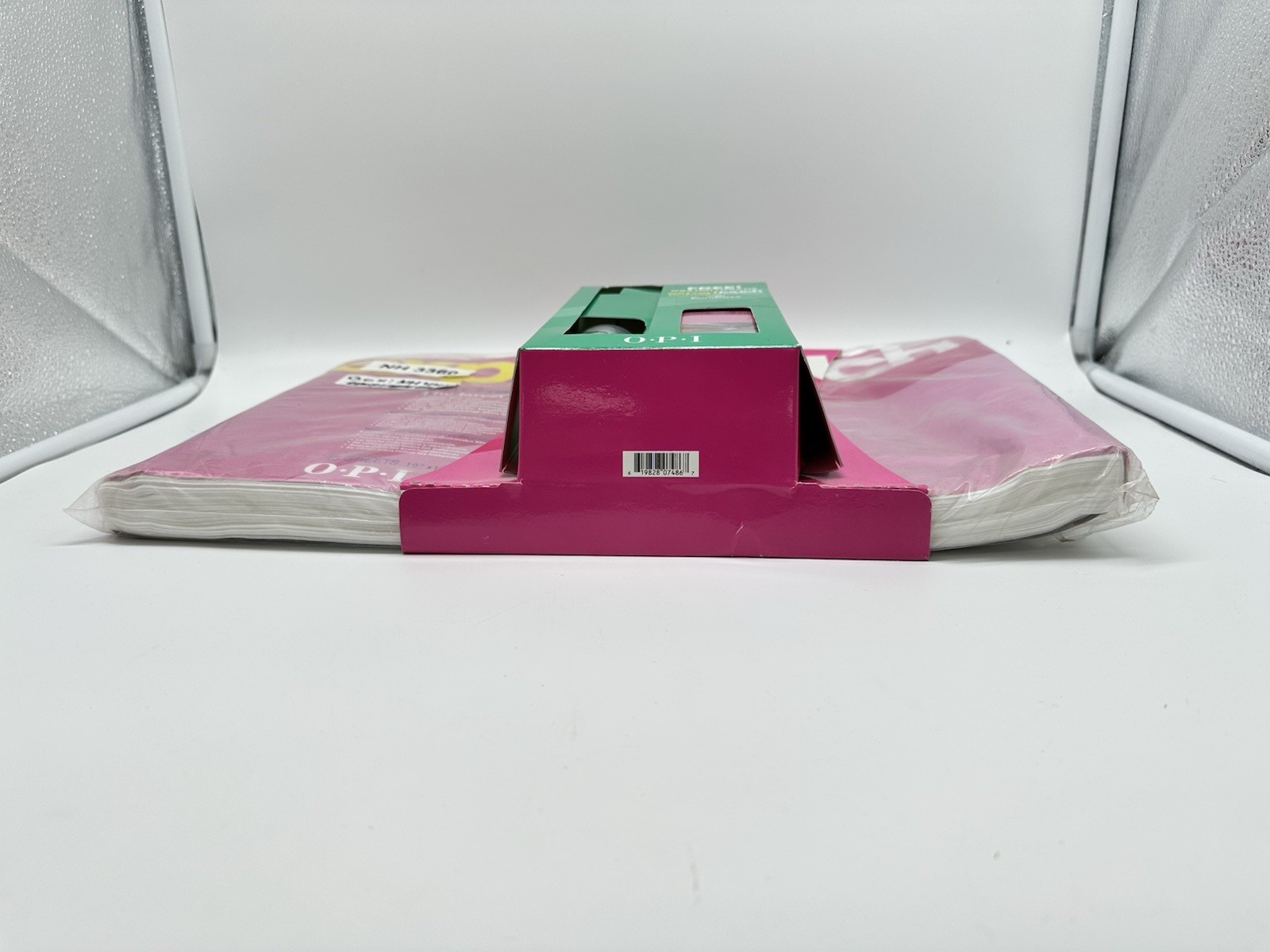 Lot of 3 – OPI Expert Touch Lint Free Table Towels & Nail Wipes + Nail Cleanser