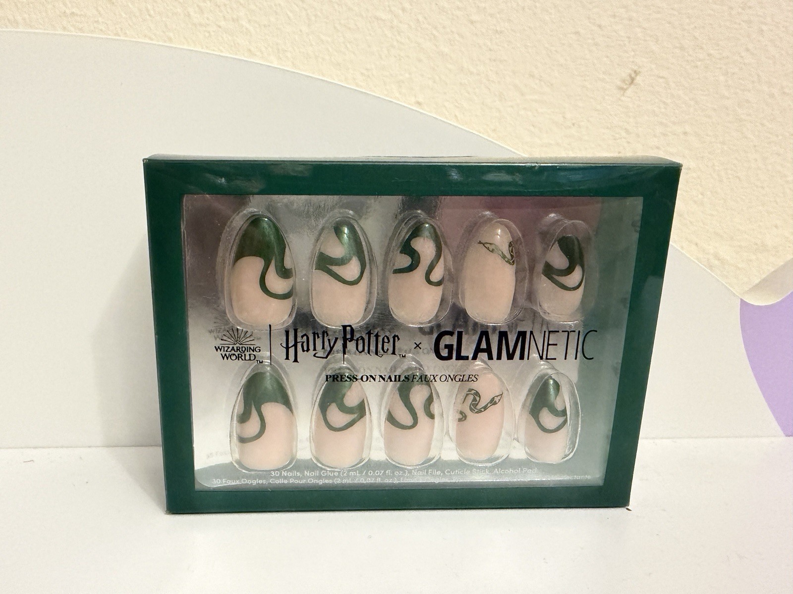 Harry Potter x Glamnetic PARSELTONGUE 30 Press On Nails kit | Short Almond