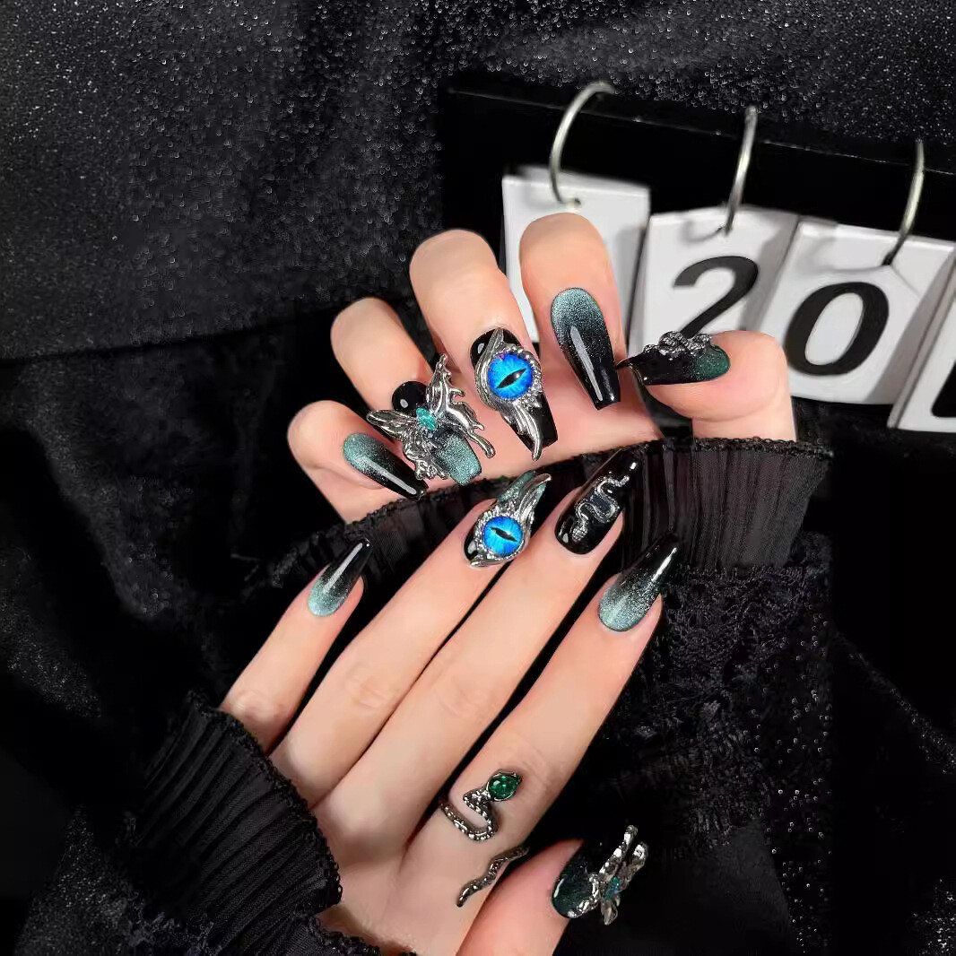Pure hand-worn nail patch finished metal butterfly fake nails removable
