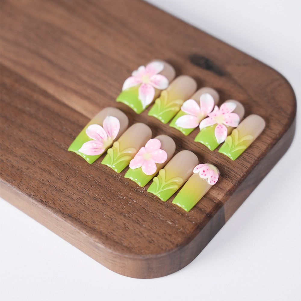 Handmade Green Nude Floral Press on Nails Gradient 3D Flower Trendy Fake Nails