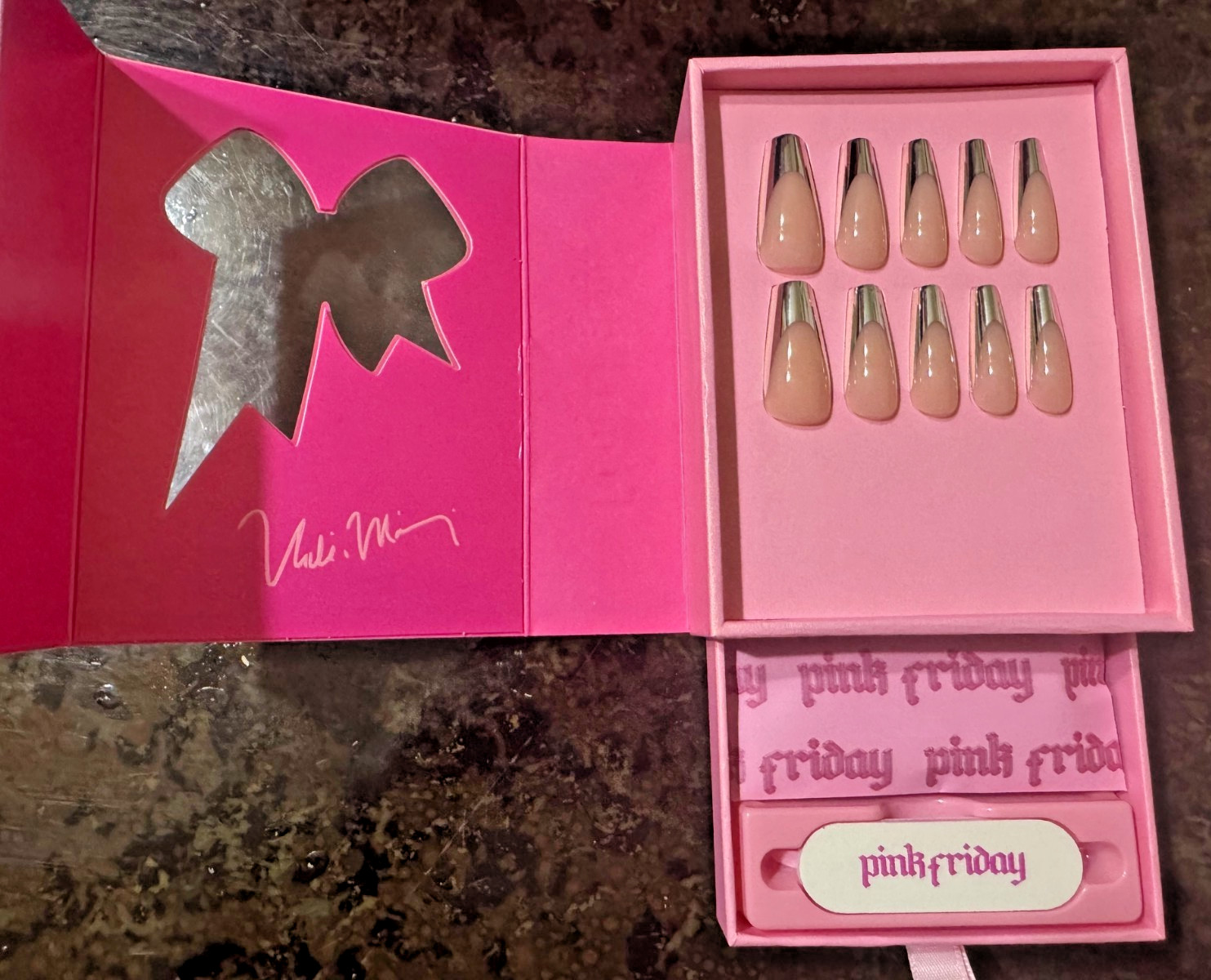NEW Nicki Minaj Pink Friday 28PC Stiletto -On My Tippies Press On Nails Silver
