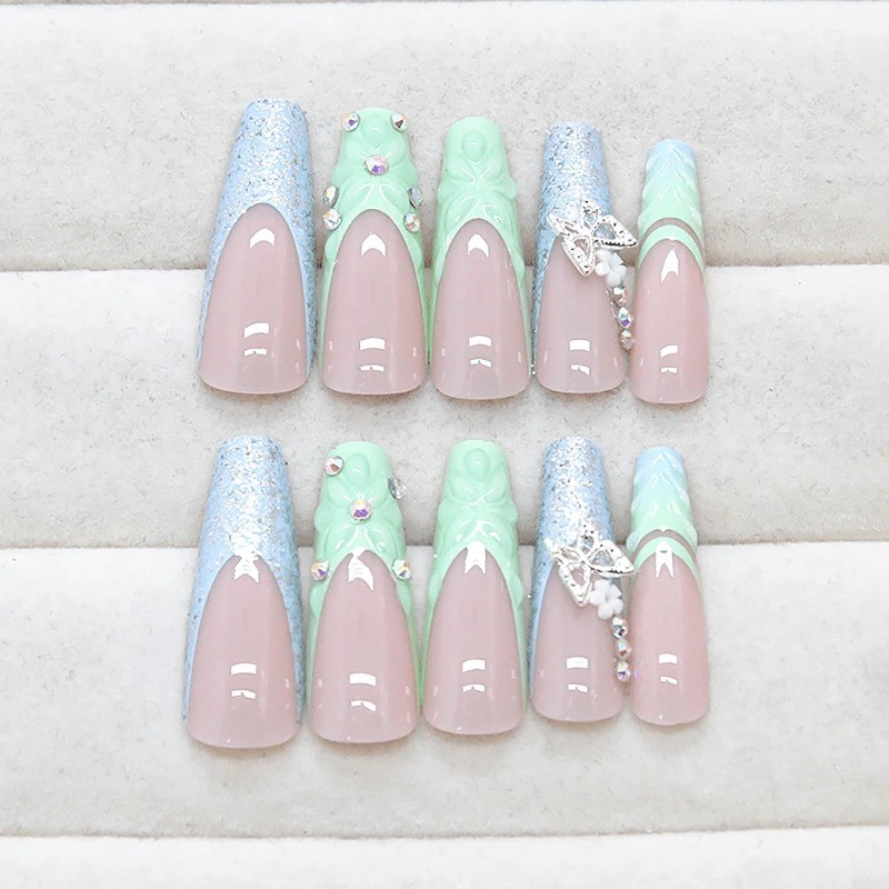 48 Fresh Mint Green 3D Fake Nails – Removable and Reusable Fake Nail Art