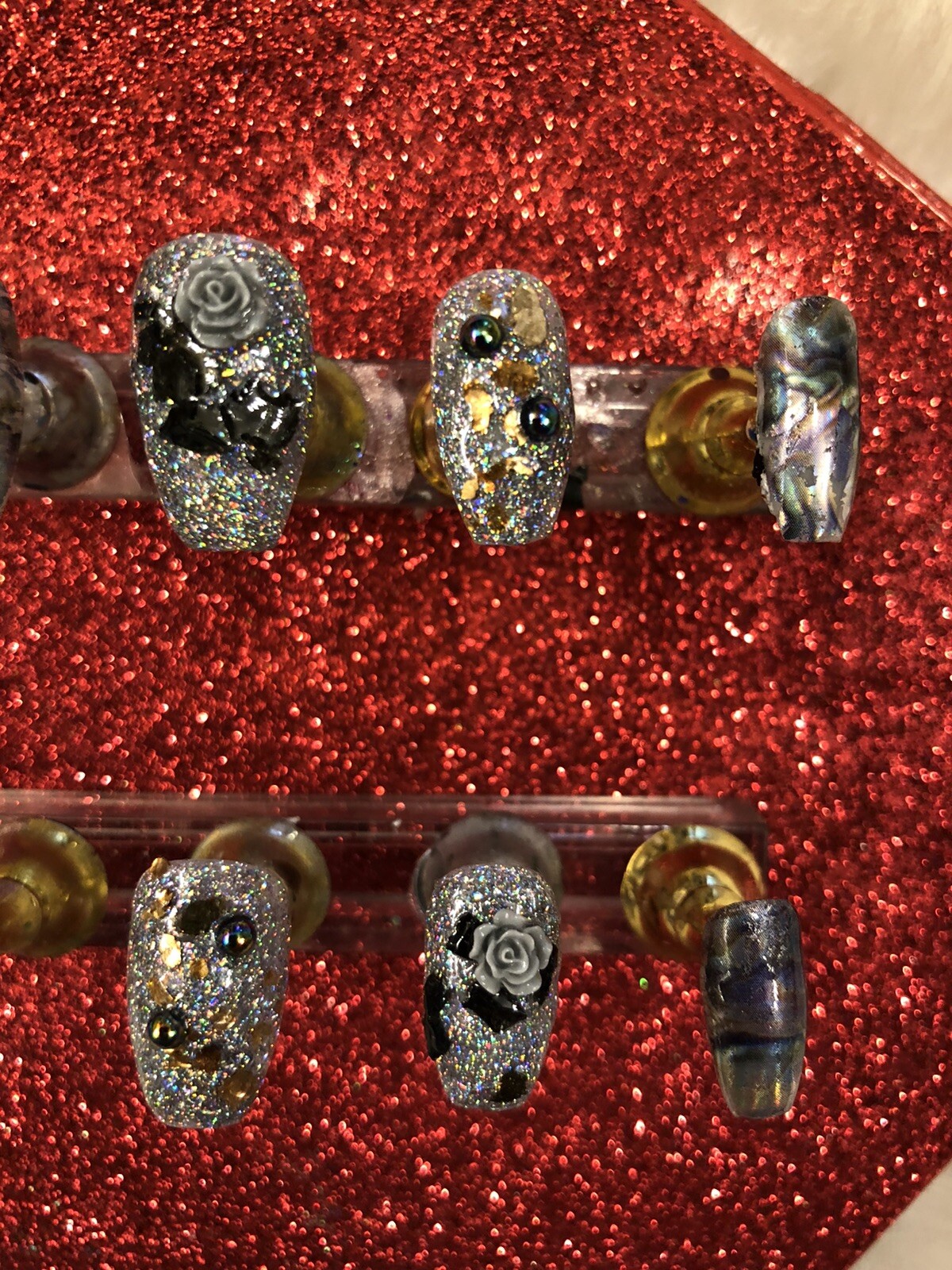 ℤ ℕ𝕒𝕚𝕝𝕤! Gorgeous set of Handcrafted Press On Nails