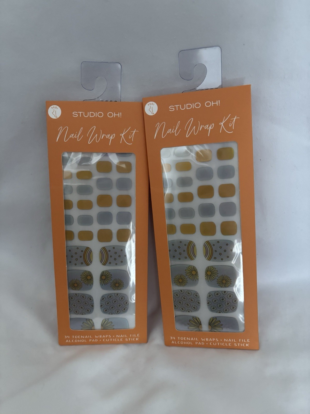 2 Packs Studio Oh! Floral Glossy Pre-Designed Nail Wrap Kit, Gray Yellow White