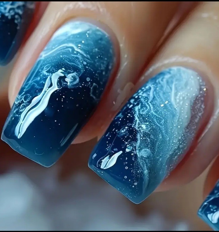 Glossy Blue Ocean Waves Nail Tips 24pcs Finished Boxed With Glue & Tabs Nails