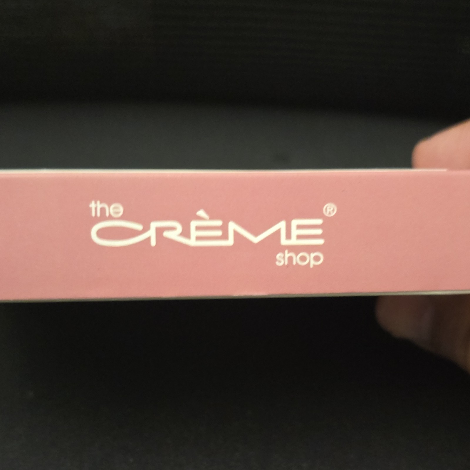 the Crème shop Disney Minnie Mouse Gel-Effect Press-On Nails Medium Almond Glue