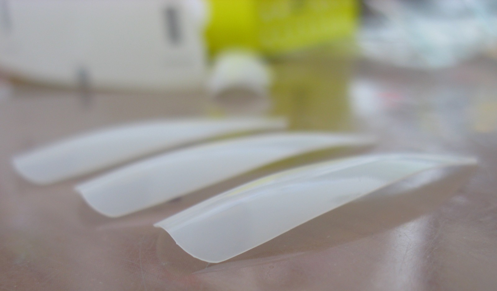 50pc Claw Nails Stiletto Tips with Divot False Fake Fingernails Long Clear White