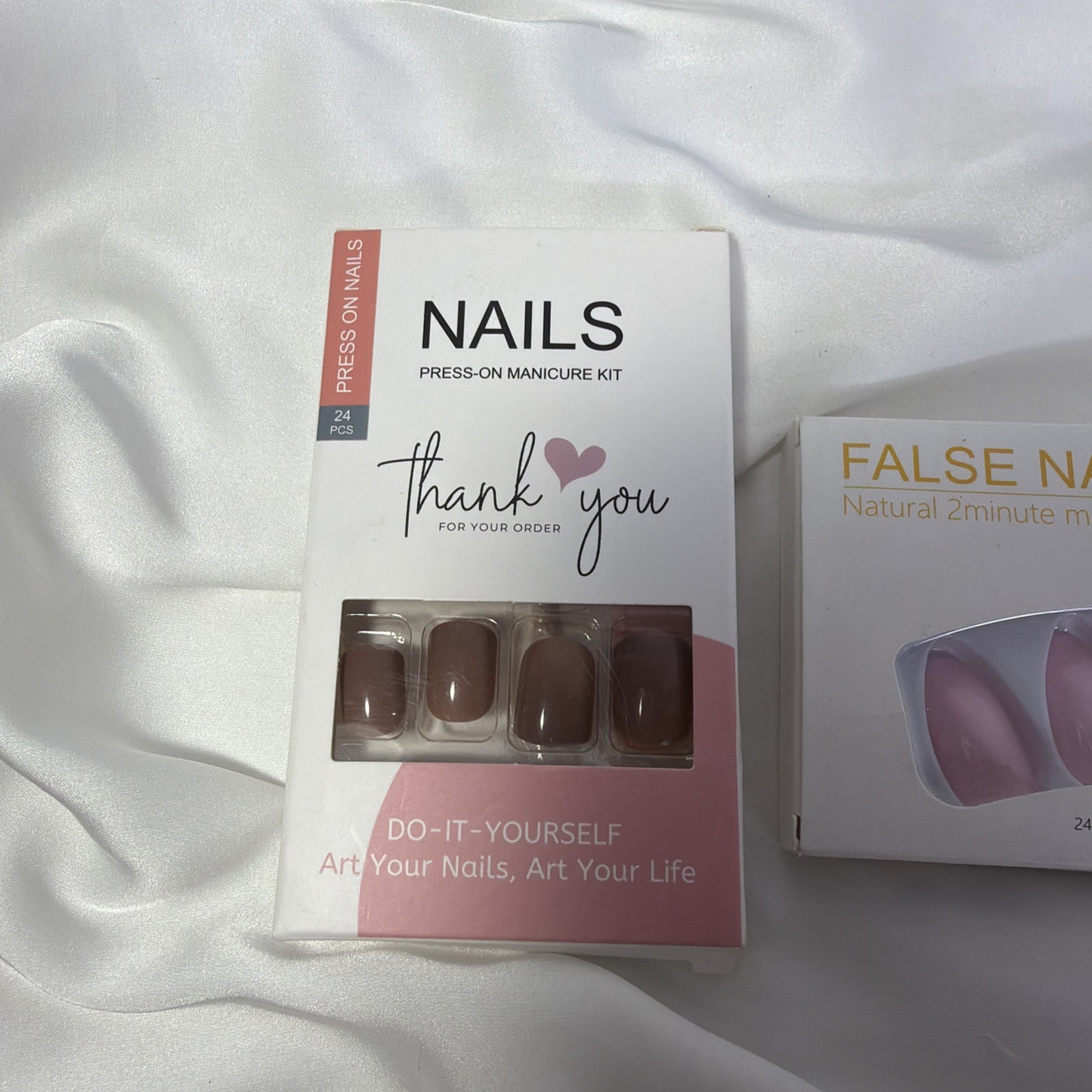 Nails Press-on Manicure Set Of 2 Reusable Easy To Apply Short Medium