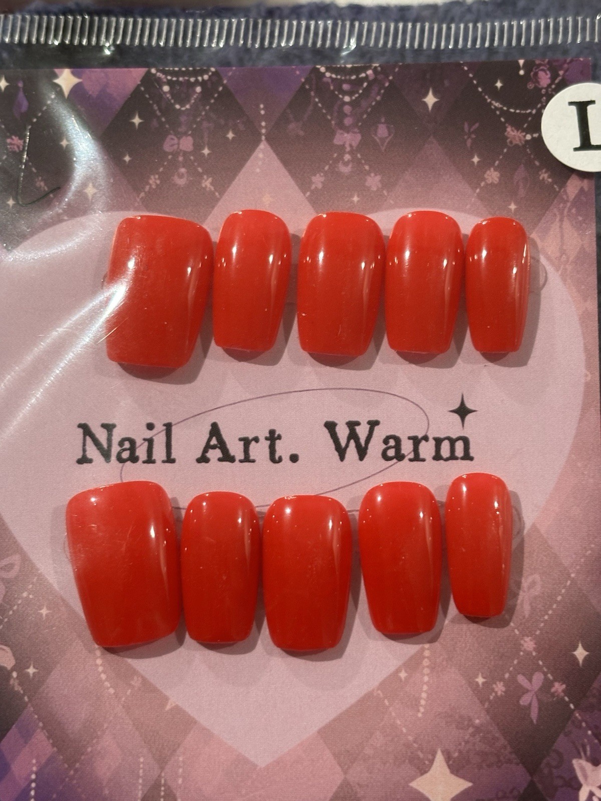 Press On Nails. Medium Length 19 Coffin Shaped Nails, 1 Oval. 20 Qty Size Large.