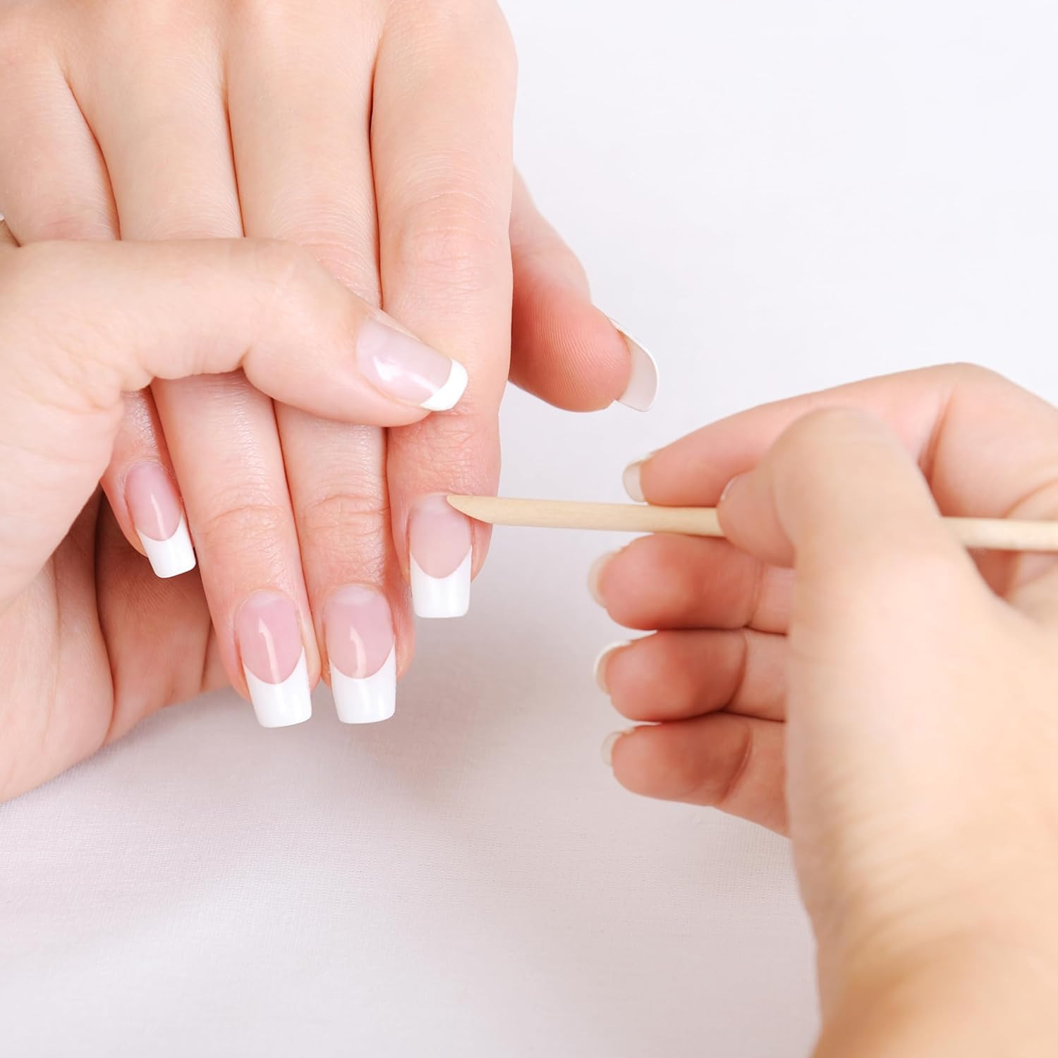 Nail Glue Remover for Press on Nails: 10ML Glue off for Nail Tips Acrylic Nails