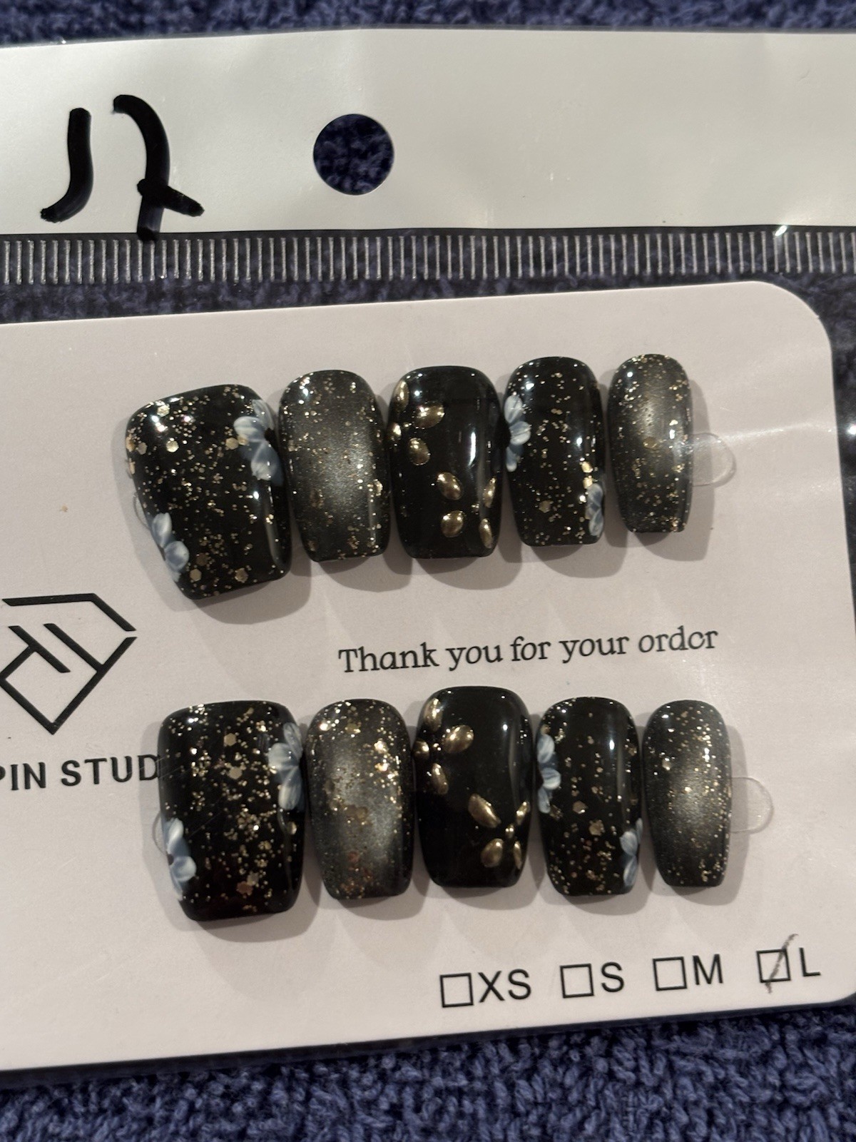 Press-On Nails Medium Length COFFIN. Size Large. 20 Pair