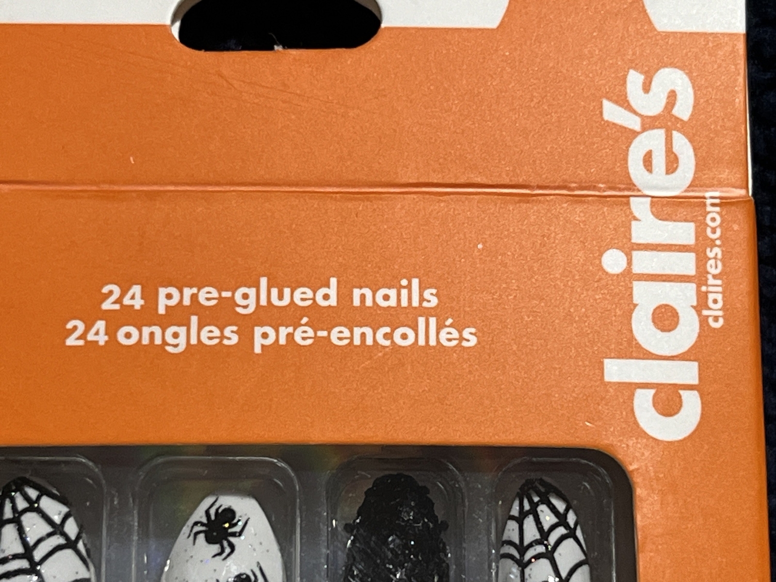 Claire’s 24 Pre-Glued Press-On Nails SPIDER WEB Black & White HALLOWEEN